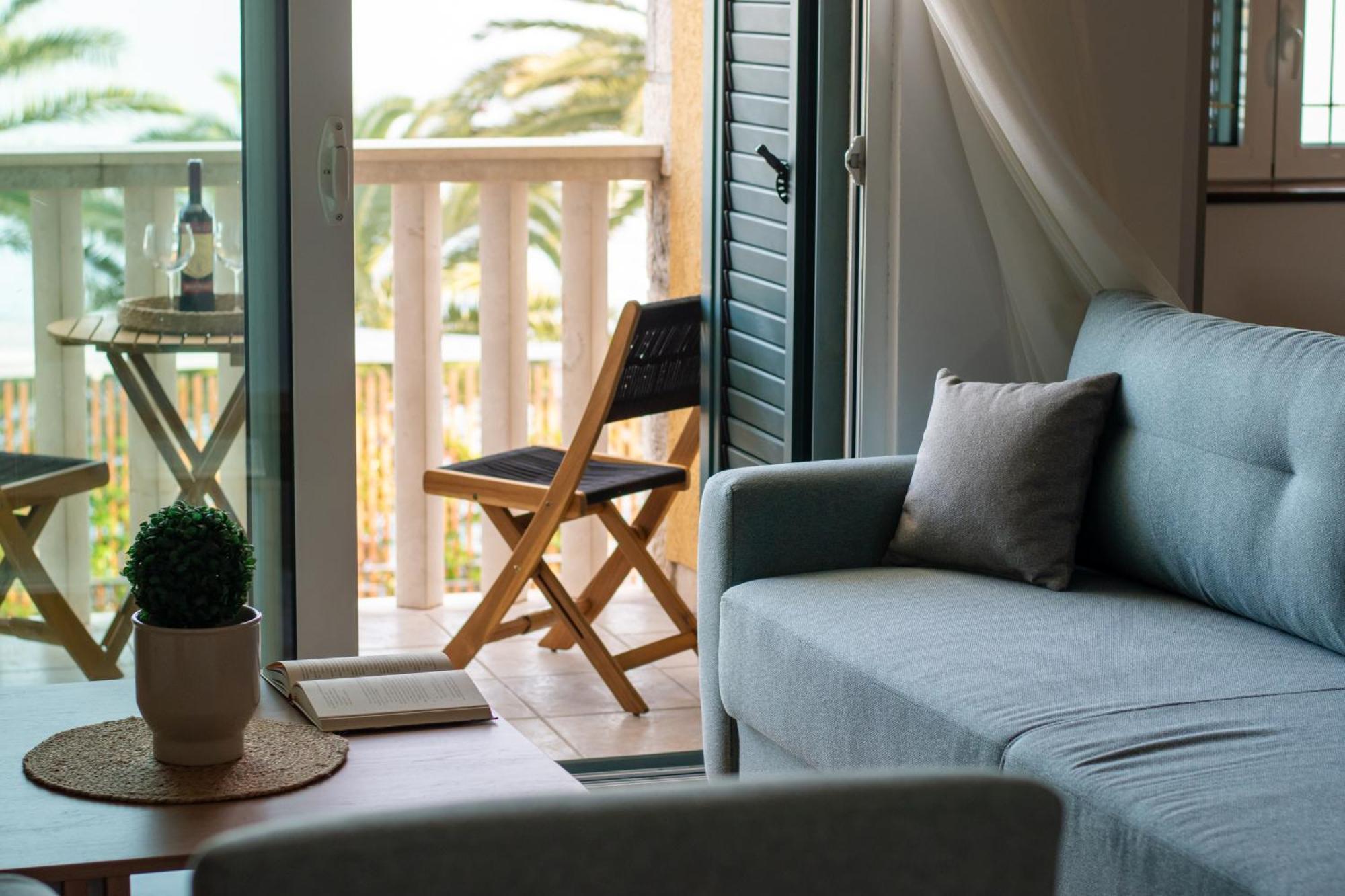 City Center Apartments Tivat Bagian luar foto